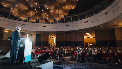 Qconf-240.jpg